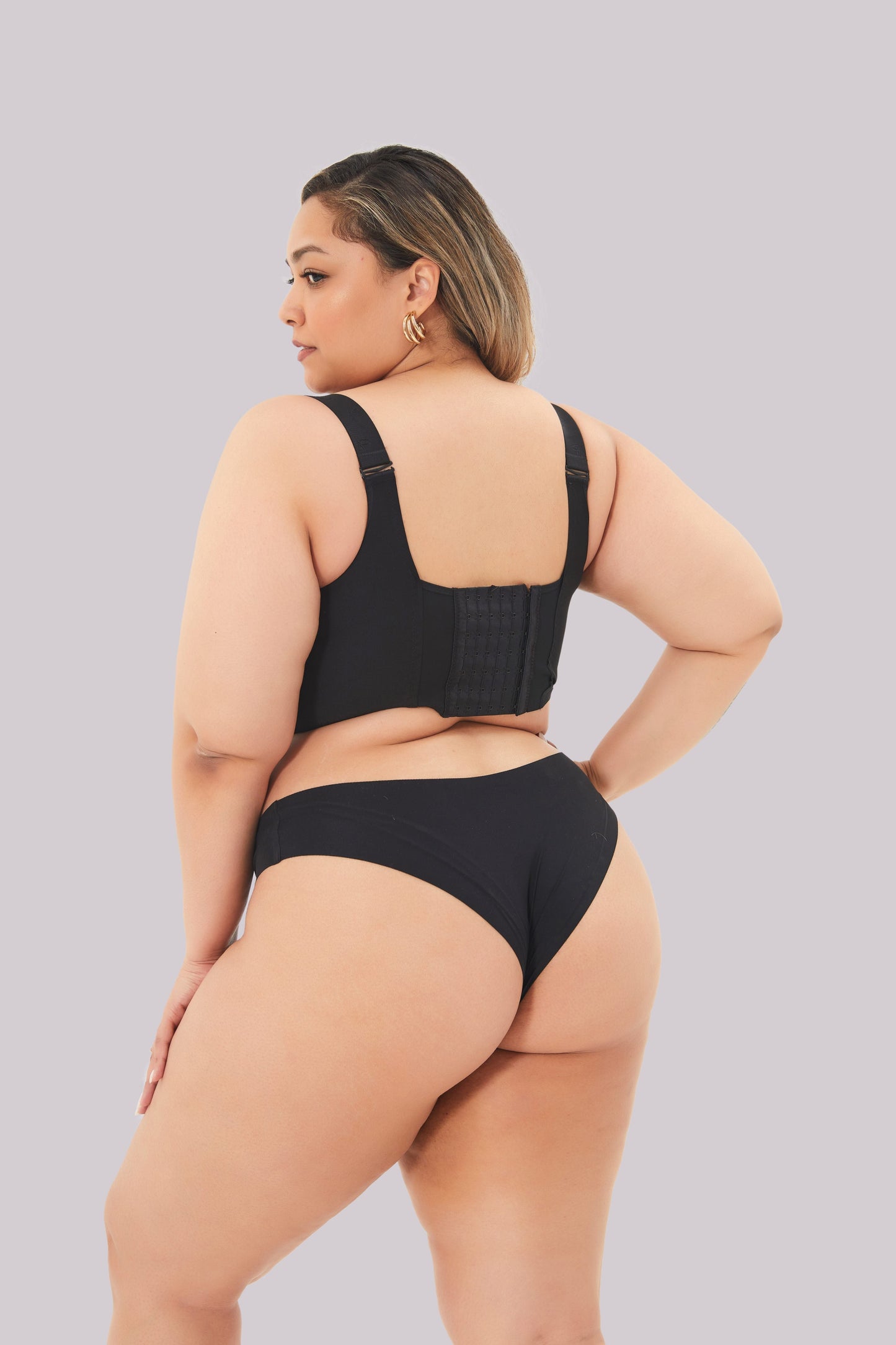 Iris - comfortable shaping bra