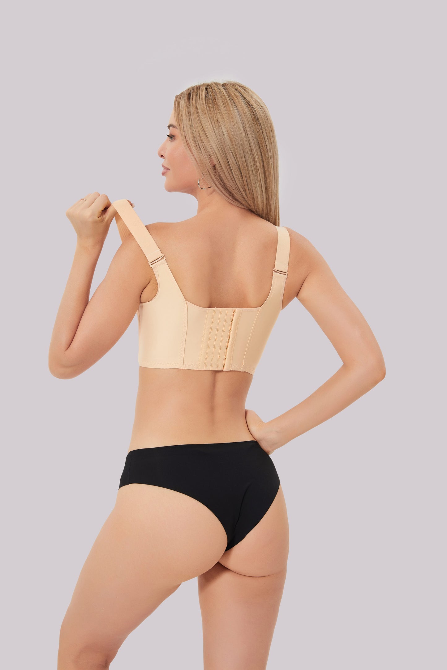 Iris - comfortable shaping bra