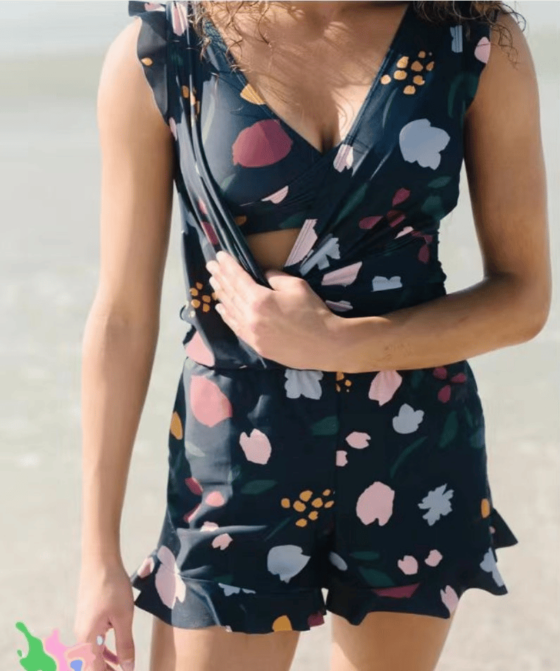Agnie – Ruffled swimsuit with bust support